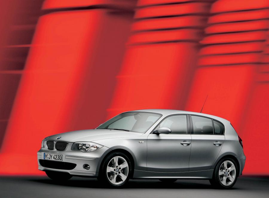  BMW 1-Series 5-Door 2005 года  (фото 80 из 187)